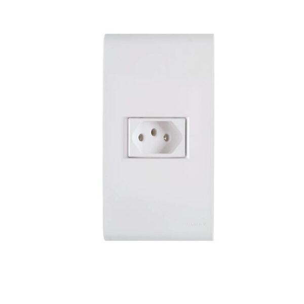 1 TOMADA 10A 2P+T LIZ BR TRAMONTINA